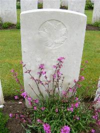 Etaples Military Cemetery - Jeffs, W J